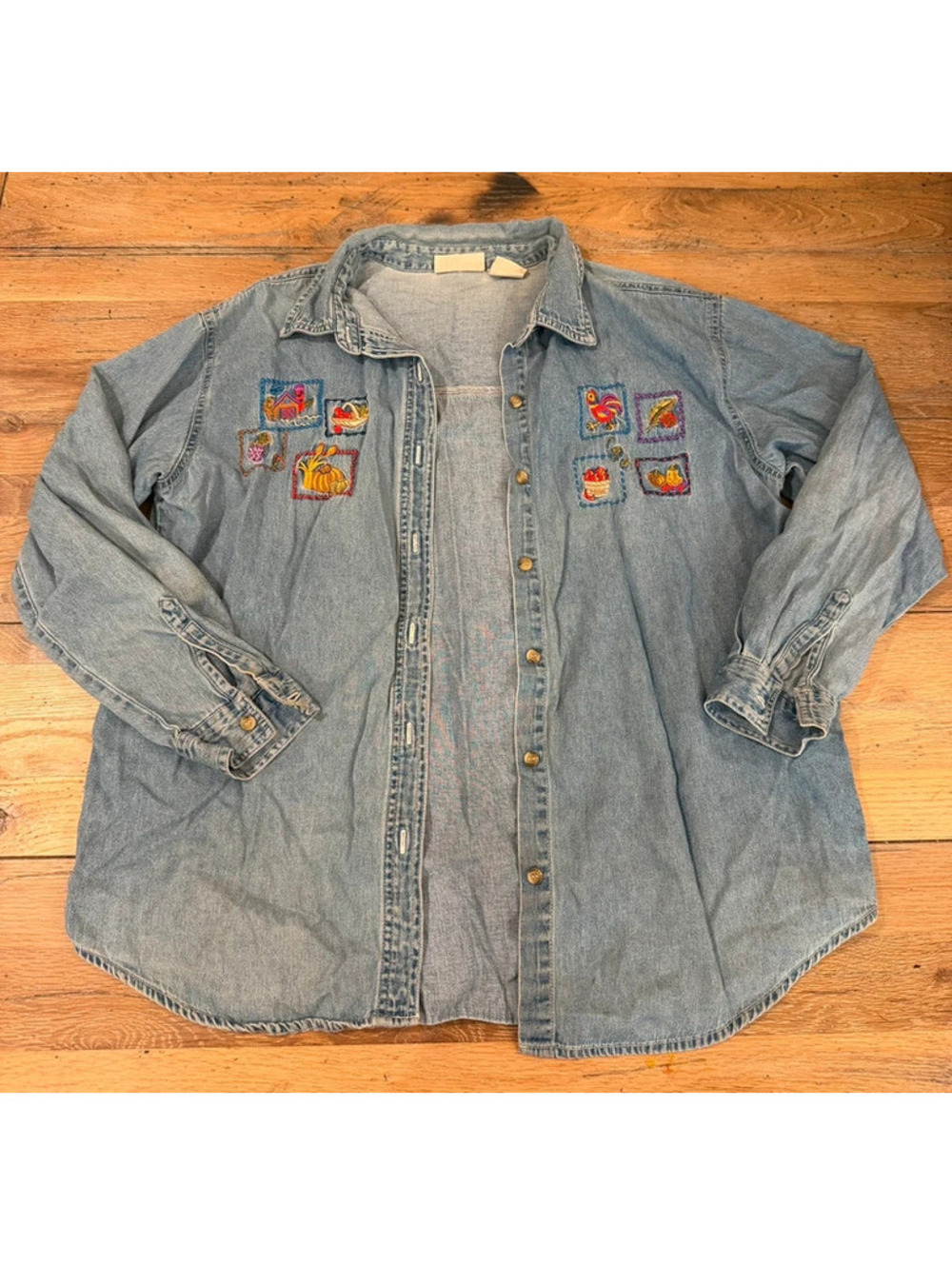 Vintage light wash denim button up shirt harvest fall patches size large